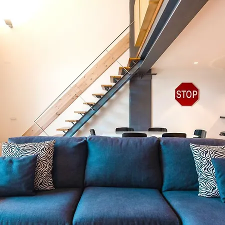 Modern Loft With Sunny 130sqm Terrace! Appartamento *