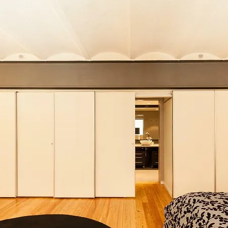 Modern Loft With Sunny 130sqm Terrace! Apartment Lisbon